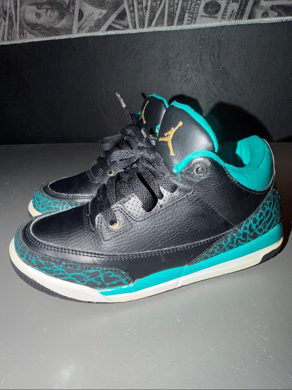 Nike Air Jordan 3 Retro in boys size 3